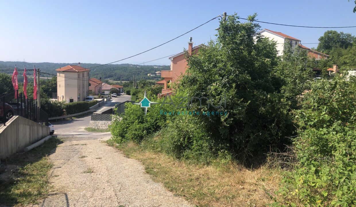 1081M2