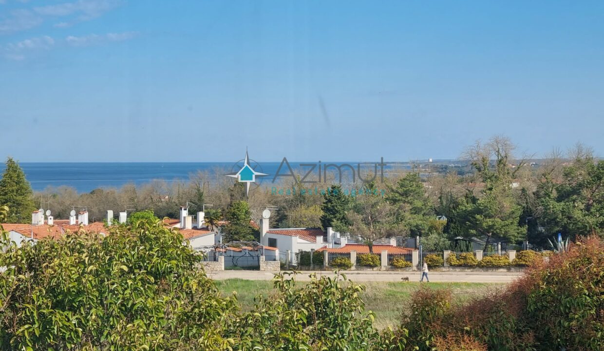 udaljensot od mora 300m